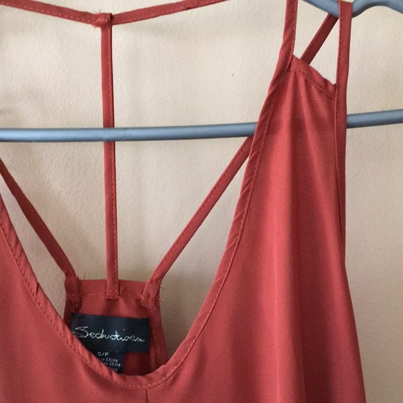 Strappy sleeveless top - Picture 2 of 3